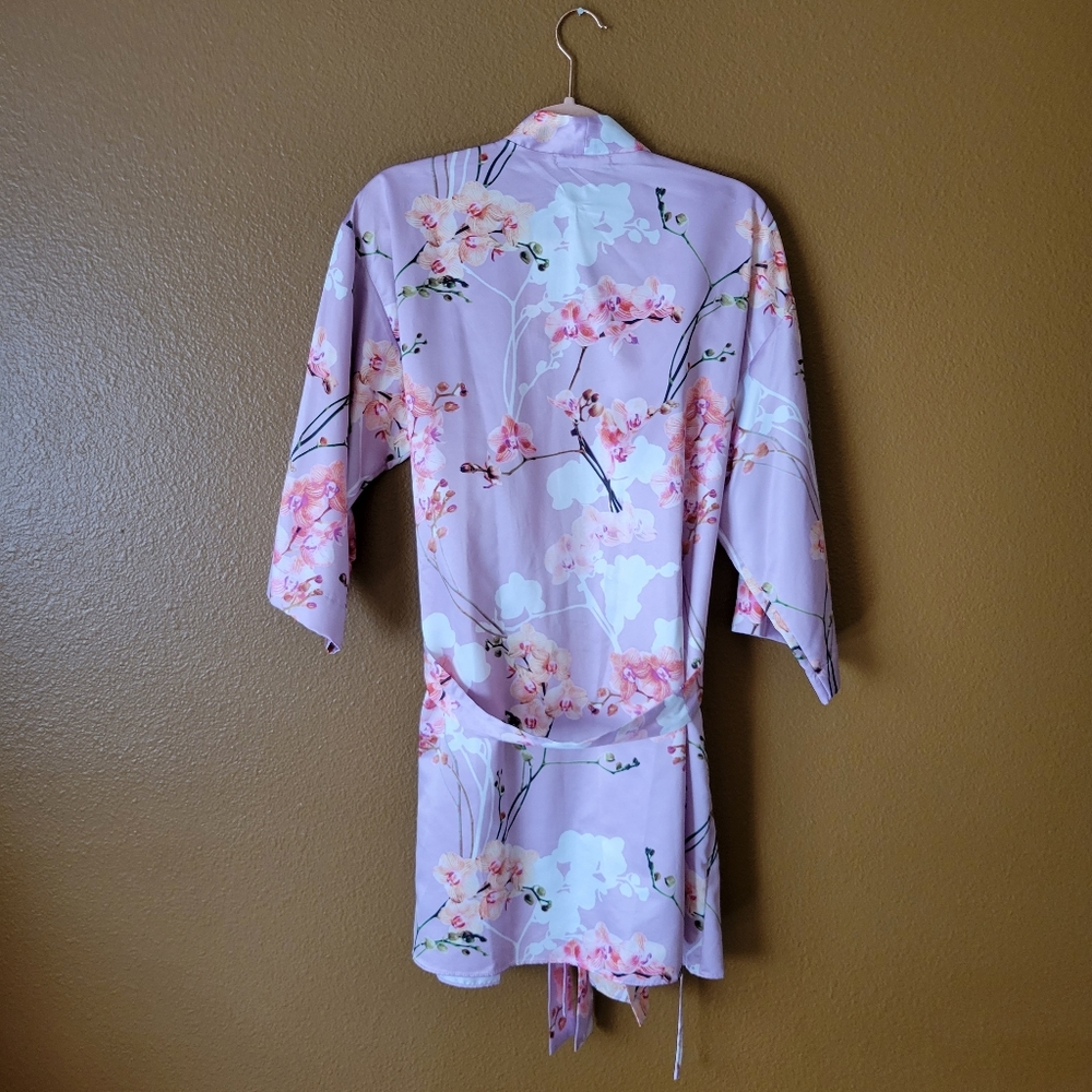 Flora Nikrooz Floral Robe - Picture 6 of 6